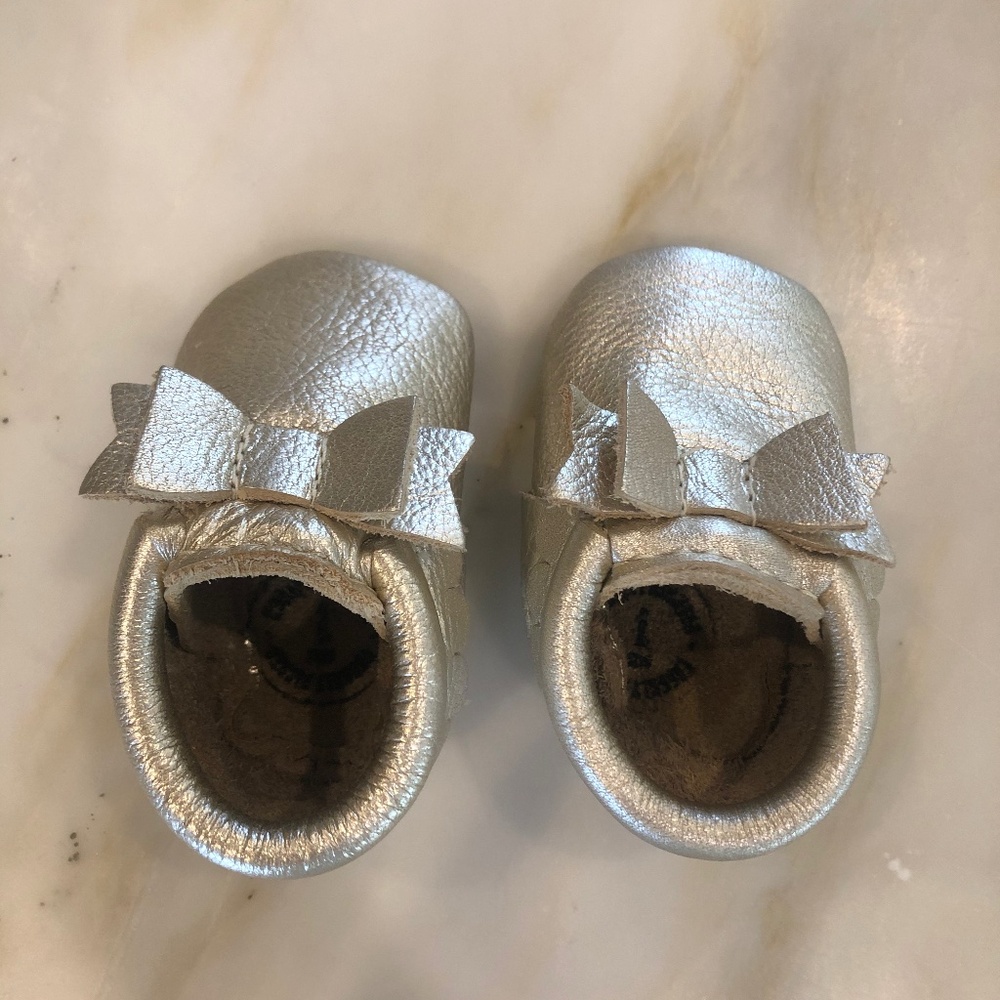 Freshly Picked gold shoes like new